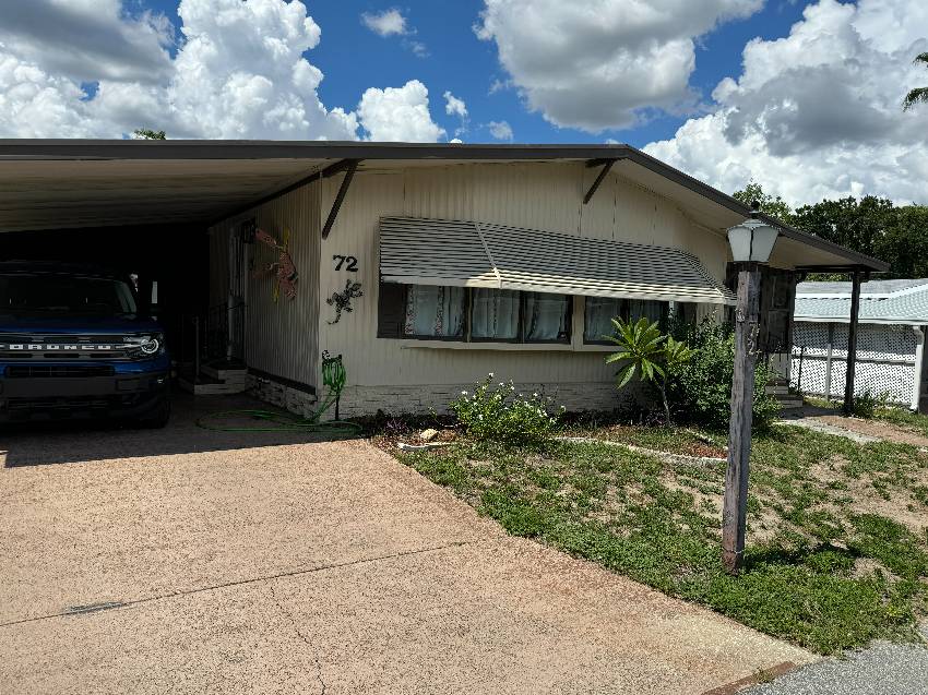 Winter Haven, FL Mobile Home for Sale located at 72 Bern Drive Swiss Village